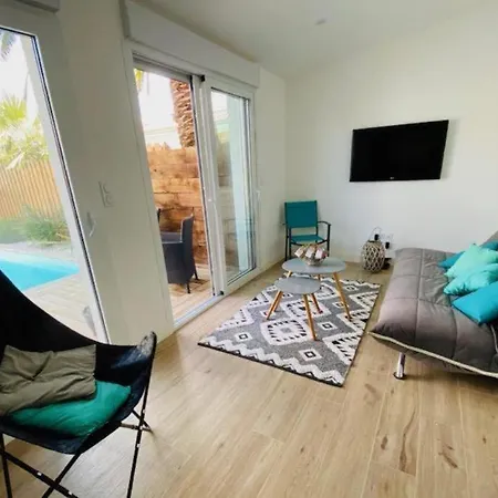 Maison Les Pieds Dans L'eau Vakantiehuis *