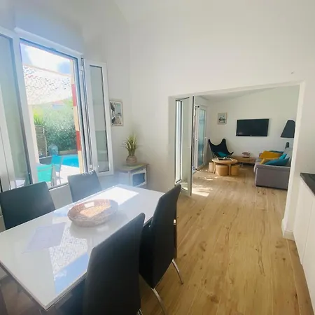 Vakantiehuis Maison Les Pieds Dans L'eau *